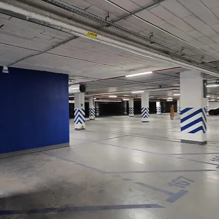 公寓 Z Widokiem Na 16 Pietrze