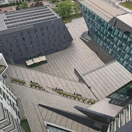 Z Widokiem Na 16 Pietrze Appartement