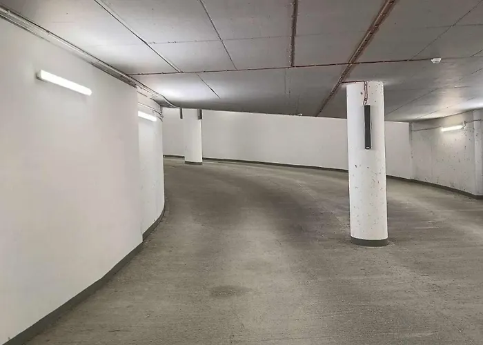 Z Widokiem Na 16 Pietrze *