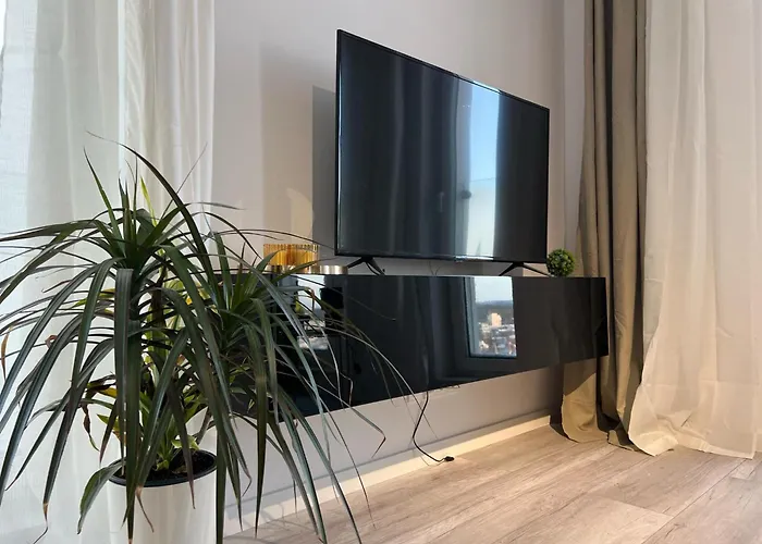 Z Widokiem Na 16 Pietrze *