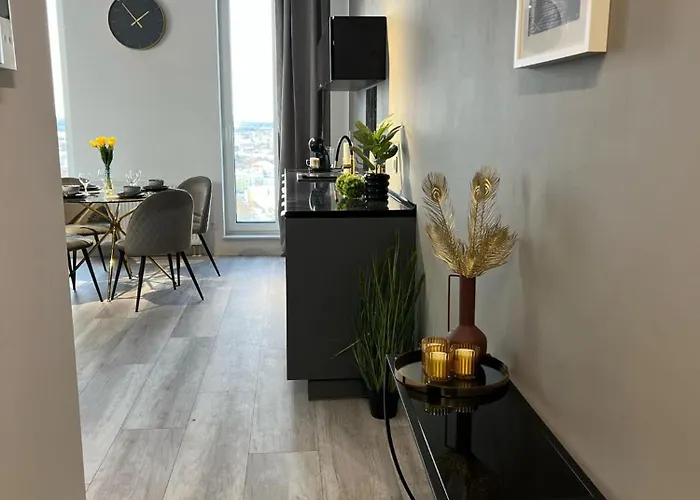 Apartment Z Widokiem Na 16 Pietrze