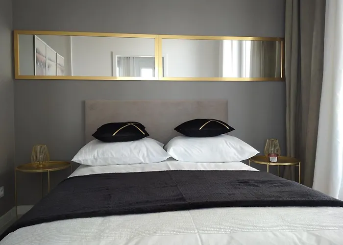 Apartment Z Widokiem Na 16 Pietrze