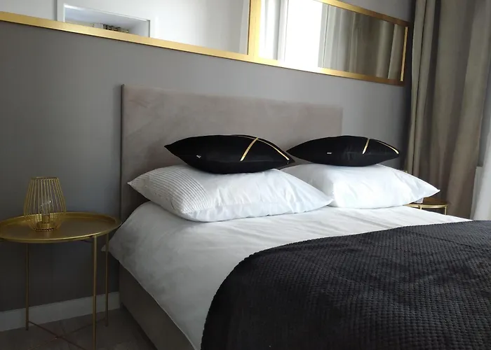 Apartment Z Widokiem Na 16 Pietrze *