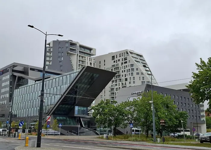 Z Widokiem Na 16 Pietrze Apartment *