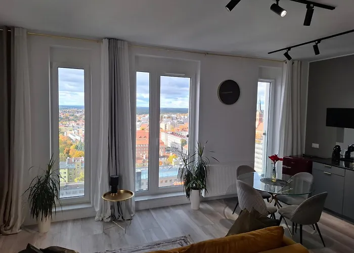 Z Widokiem Na 16 Pietrze *